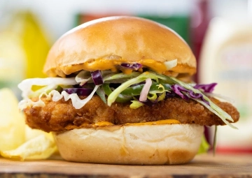 Evde de Harika Olur : Tavuklu Hamburger Tarifi