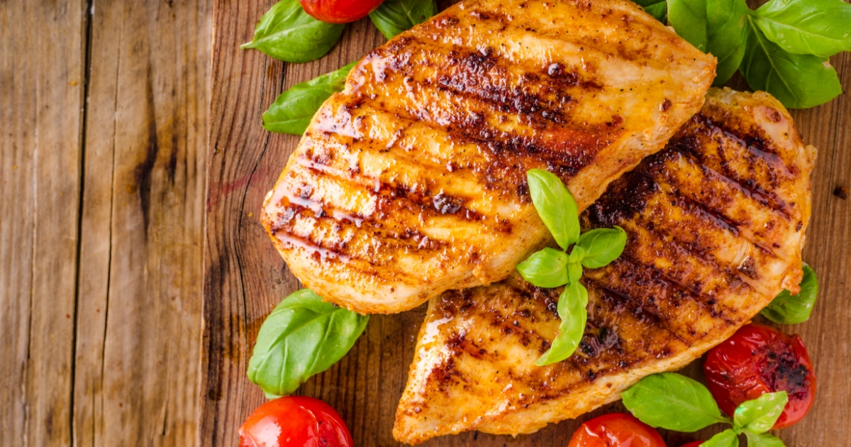 Sebzeli Cesnili Firinda Tavuk Yemekte Keyif Var Sebzeli Cesnili Firinda Tavuk Yemekte Keyif Var