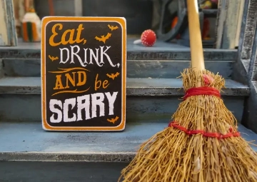 Cadılar Bayramı Filmleri: 10 Halloween Filmi ve Atıştırmalıkları
